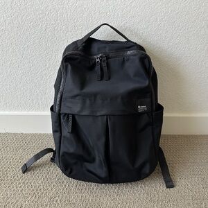 Lululemon Everyday Backpack 2.0 23L Back